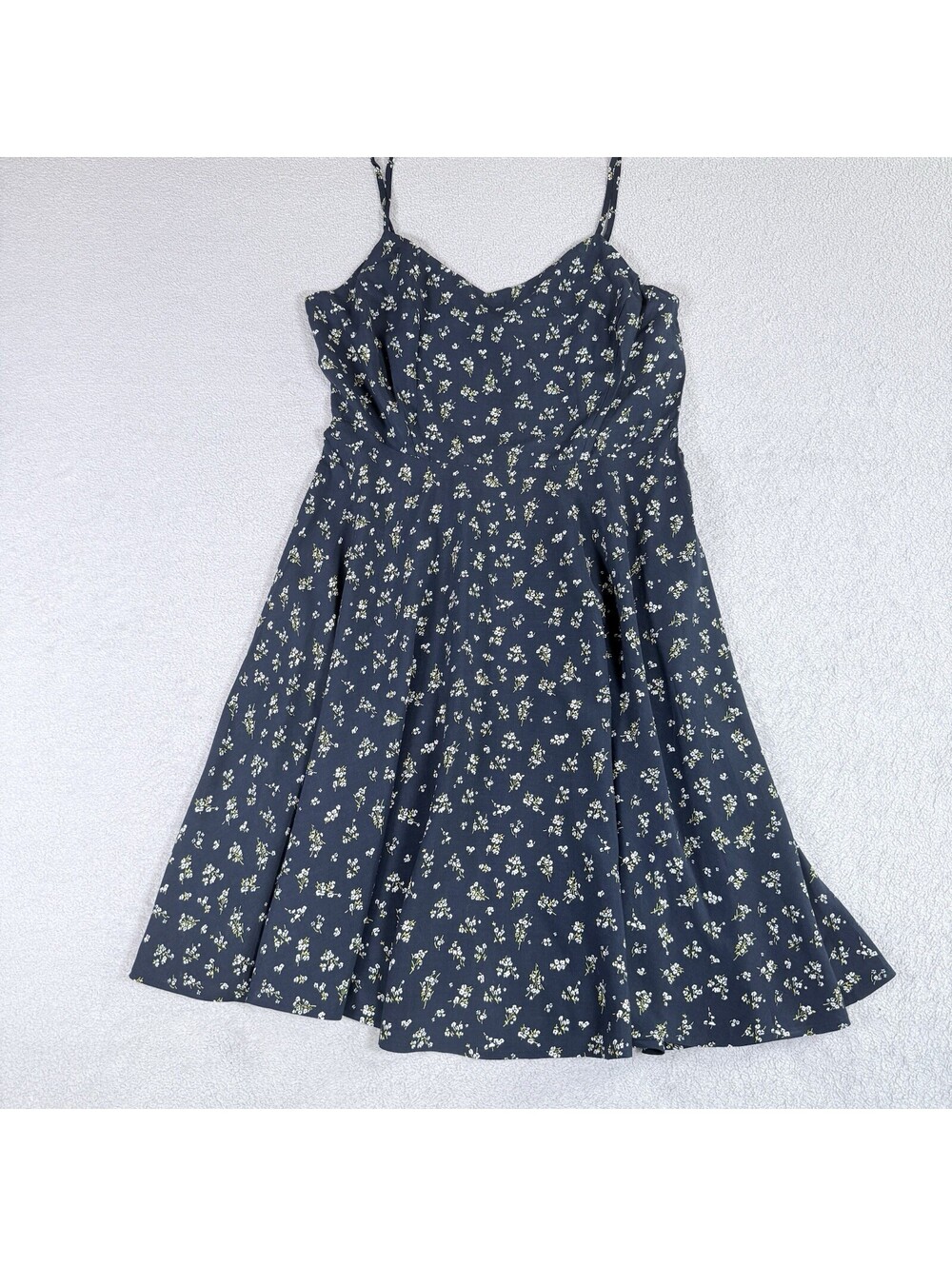Old Navy Womens Size Medium Blue Sleeveless Floral Short Style Vneck Dress NWT!